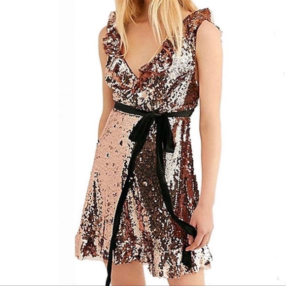 ❤️ NWT! Free People Siren sequined dress - Picture 2 of 11